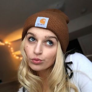 Meet your Posher, Brynn